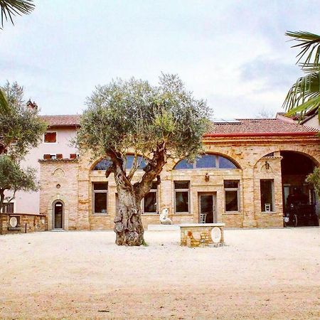 Agriturismo Le Fontanelle Da Valente Montichiari Εξωτερικό φωτογραφία