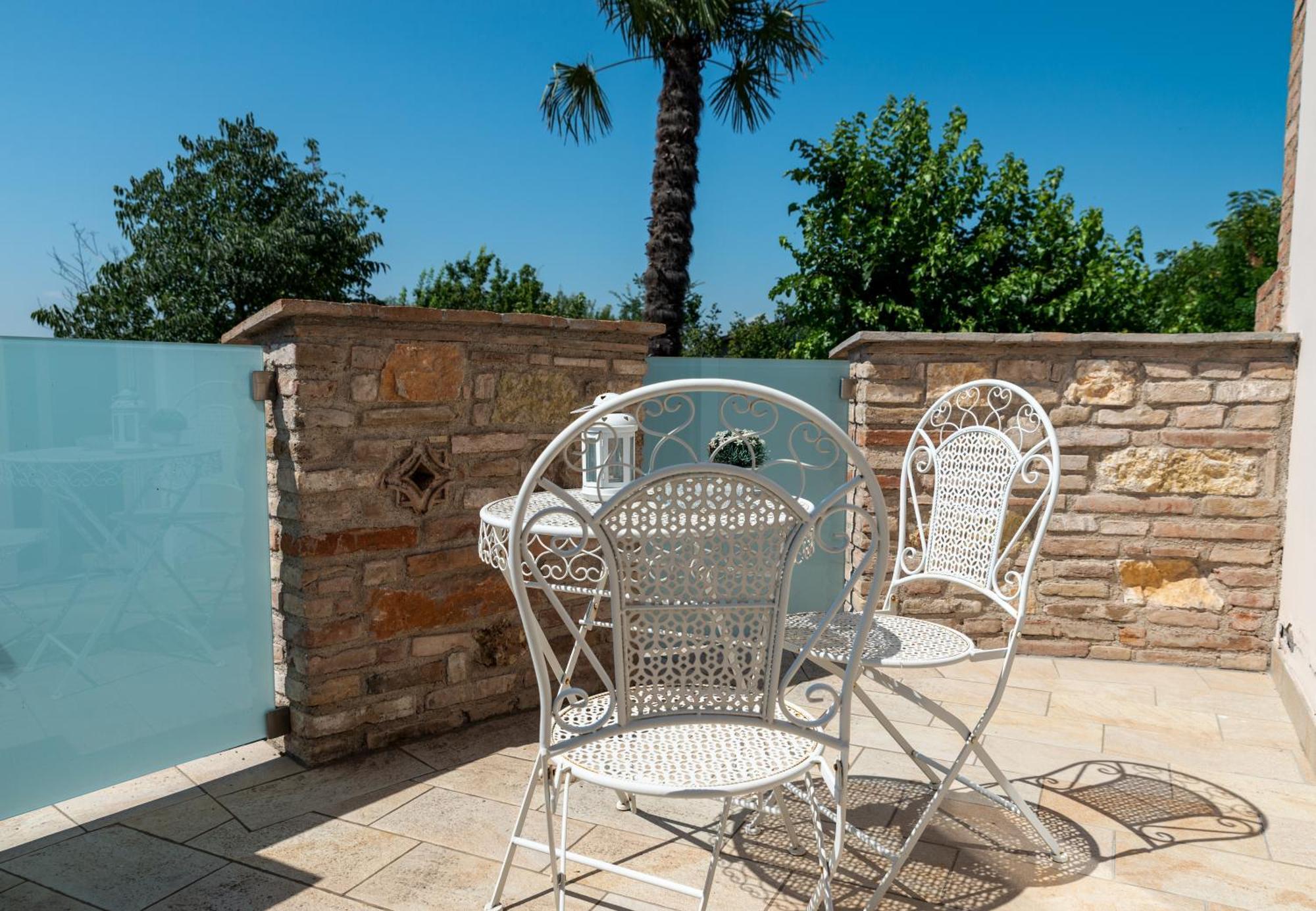 Agriturismo Le Fontanelle Da Valente Montichiari Δωμάτιο φωτογραφία
